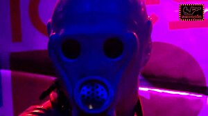 mistress minerva and luis pardo shine at erotic festival tour in reus tarragona