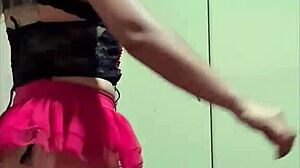 lidsy grooves to baile cancion bombon peruvian homemade dance