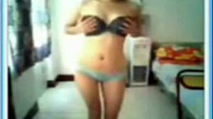 Asian Amateur Unveils Softcore Solo Charm