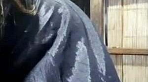 Latina pamer tits besar dan vagina ketat.