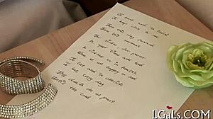 Hotties Give Intense Cunnilingus To Each Other!