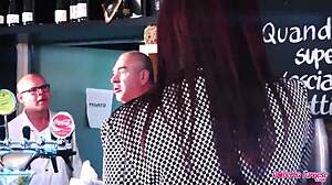 Roberta Farnese Handles Amateur Blowjobs Professionally