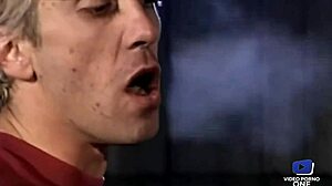 Kate a Alicia září v análním triu s velkými prsama