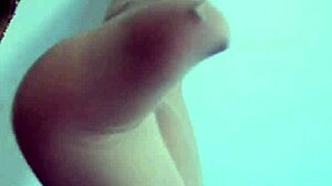 This asian babe seduces with her feet in stockings 😍