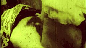 Dark lantern entertainment brengt oma die er geweldig uitziet voor haar leeftijd! 😍