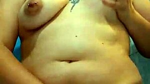 maria masturbates as a bitch 😈