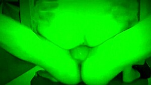 Pedindo para namorada ficar mais um pouquinho