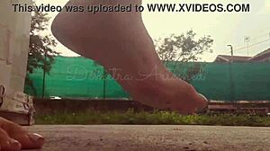 Bare Feet Worship in Detailed Fetish Scene