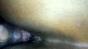 mi esposo me folla duro en la cama