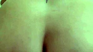 Просто сижу на твердом члене своего сводного брата!