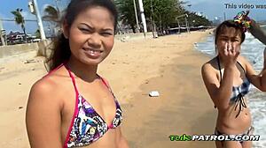 ดูดควยในกลุ่มสามคนสาวเอเชียกับมุมมองนักเดินทางมือสมัครเล่น