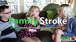 家庭抚摸可爱继妹得到粘稠肛交内射