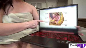 Brattymilf - Jennifer White aids stepson during pelvic exam