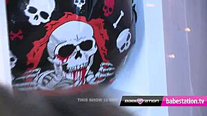 Bsx Live - Mandy Foxxx ve Alexa Vice vahşi sert seks eylemi.