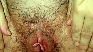 curvy woman with big ass