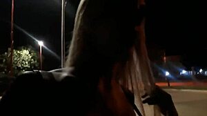 ブラジル人Tガールとオフィスでのまた一日 😏