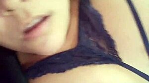 I's showing my wet pussy to the prostitute for cum