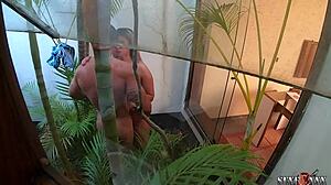 Wanessa Boyer showing off that sexy sympathy in the backstage vibes 😏