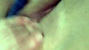 I's showing my wet pussy to the prostitute for cum