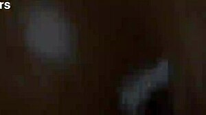 तेसिंग के बाद उसकी ऑइल्ड गांड में स्लाइडिंग इन