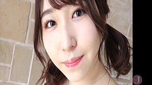 Sexy Beauty Shows Off Her Big Ass In Hot Pants