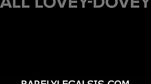 Barelylegalsis - Lana Smalls Monta a Jay Rock Como una Pro