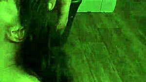 Subi saa anaalia koirasasennoissa ja kidutetaan tiukalta maledomilta