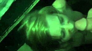 إنزالات وجهية ملحمية في مجموعة برية