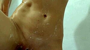 お風呂に来て、私のアナルを玩具でオナニーしてイキまくるのを見て4K