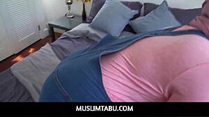 Chubby hijab girl offers virginity in hot POV! 🥵