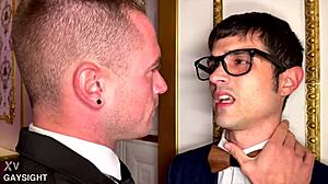 Agenti X4 špijuniraju razvratnog kralja u bareback akciji!