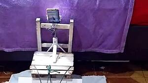 暴露狂热辣狗爬式弯腰秀！