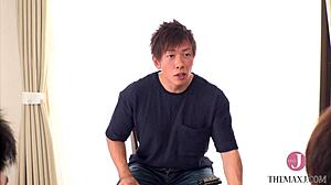 Ai Mukai主演色情独奏，教色情技巧给新导演