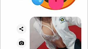 De vuelta a la escuela, ¡y estoy ansiando esa polla enorme en chat web!