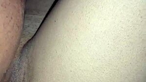 Amateurs fuck wildly in car with intense banging!