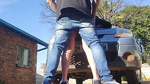 Fille de fac se fait crémepier dans la voiture ?