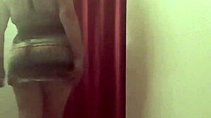 hot tonight, feeling so horny 😏