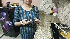 Anoppipoika, haluatko naida kovaa keittiössä kanssani?