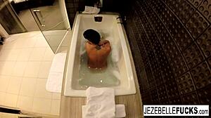 Sexy Jezebelle Bond Masturbates in Bath