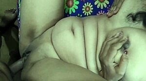 Indian desi bhabhi gets hardcore fuck from husband, listen to Hindi audio! 😍