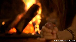 熱いアジア熟女からの蒸し蒸しフェラチオ、試したことある？