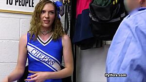 Stealing Cheerleader Gets Wild with Office Dick! Wow, What a Crazy Encounter at Work!