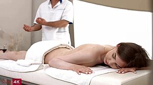 Alice XO 마른 여자가 크림파이 - Slim4K