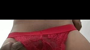 bonito calzon de encaje with used feminine towel inside