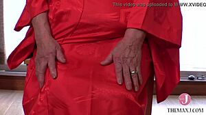 Hey Yuko, how does an 81-year-old granny massage so well?