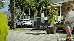 वॉलप्चुअस ब्लॉन्ड मेरी मॉनरो करती है कमाल की सेक्स रिच गाय के साथ