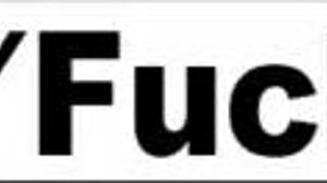 Abigail se despierta con ganas de acción y se toca el coño mojado con dedos salvajes