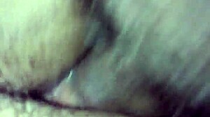 rico por el culito y se despierta con la verga adentro con lechita