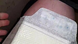 Pipi et serviette web chat session