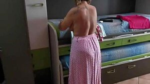 My husband cums in my mouf before shoppin